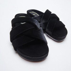 ZARA BLACK SLIDE SANDALS WITH PADDED VELVET STRAPS